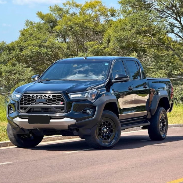 HILUX GR SPORT 2024 OU 350 MIL NO PIX 💰